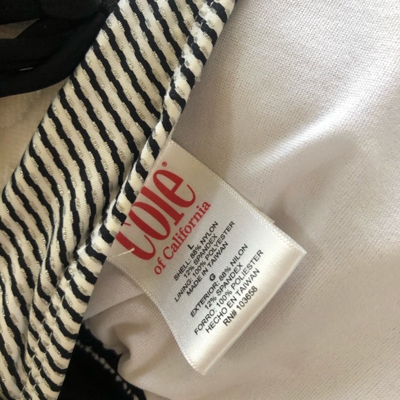 Cole bathing suit top bottom is non brand like new - Picture 9 of 13